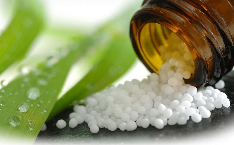 Payudara membengkak dan terluka: perawatan dengan obat homeopati