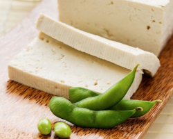 A tofu sajt előnye és ártalma. Tofu receptek - ételek egy teljes, húgypótlóval