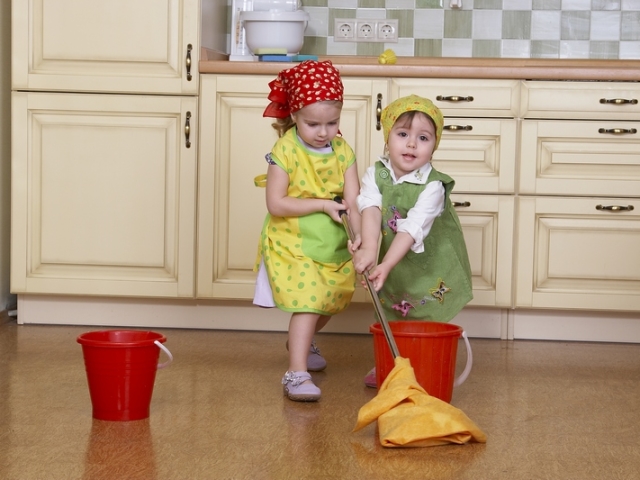 Kako navaditi otroka na natančnost, naročanje in čistočo v hiši, v svoji sobi: nasveti psihologa. Pesmi za otroke o natančnosti