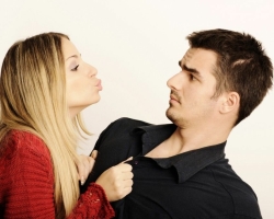 Πώς να φτιάξετε έναν άντρα να φιλήσει - σύγχρονες συμβουλές